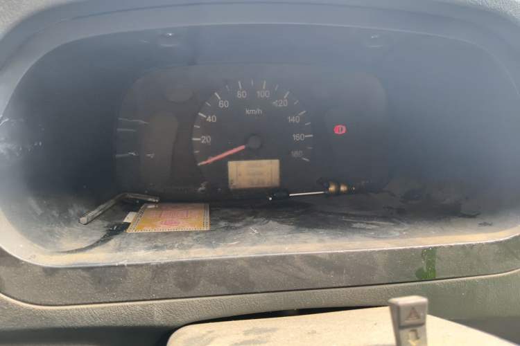 Used Wuling Zhiguang 2013 1.0L Practical Version Instrument Cluster