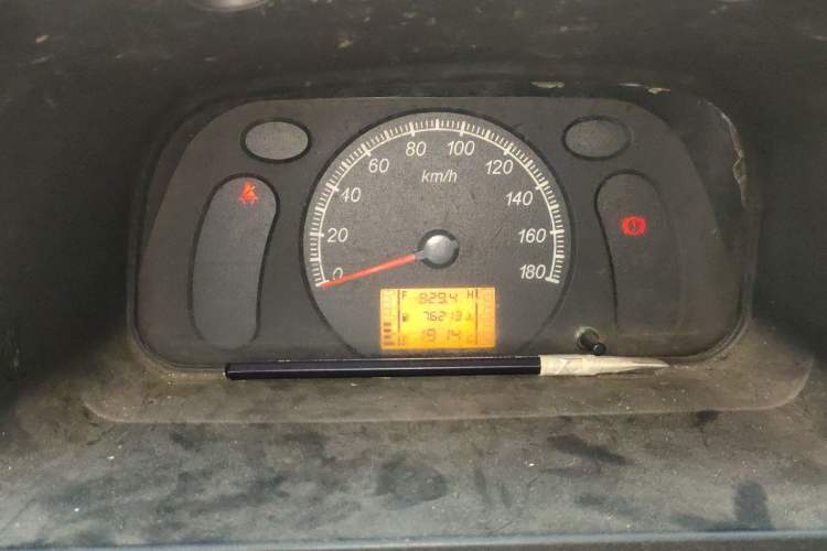 Used Wuling Zhiguang 2013 1.0L Base Version Instrument Cluster