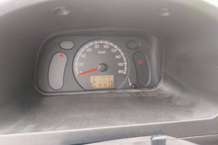 Used Wuling Zhiguang 2013 1.0L Practical Version Instrument Cluster