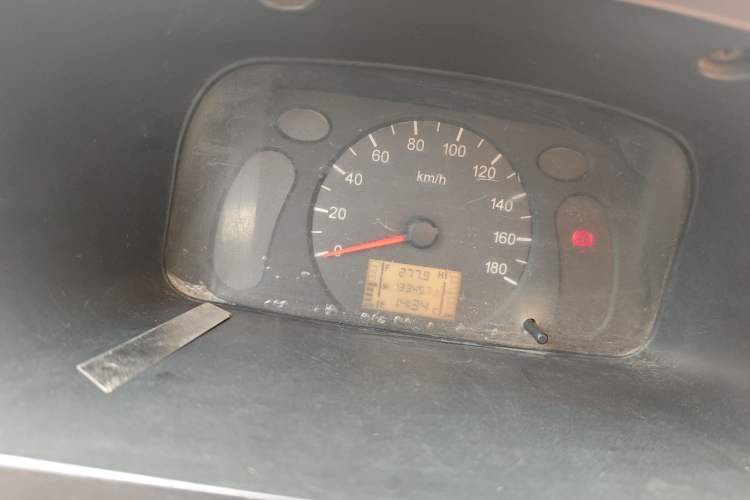 Used Wuling Zhiguang 2013 1.0L Practical Version Instrument Cluster
