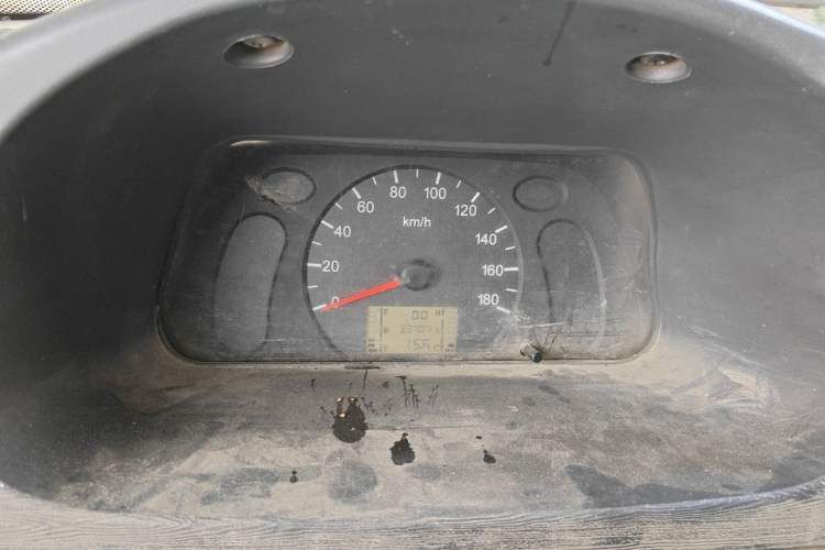 Used Wuling Zhiguang 2013 1.0L Practical Version Instrument Cluster