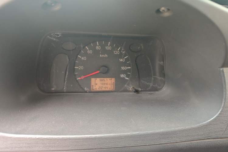 Used Wuling Zhiguang 2013 1.0L Practical Version Instrument Cluster