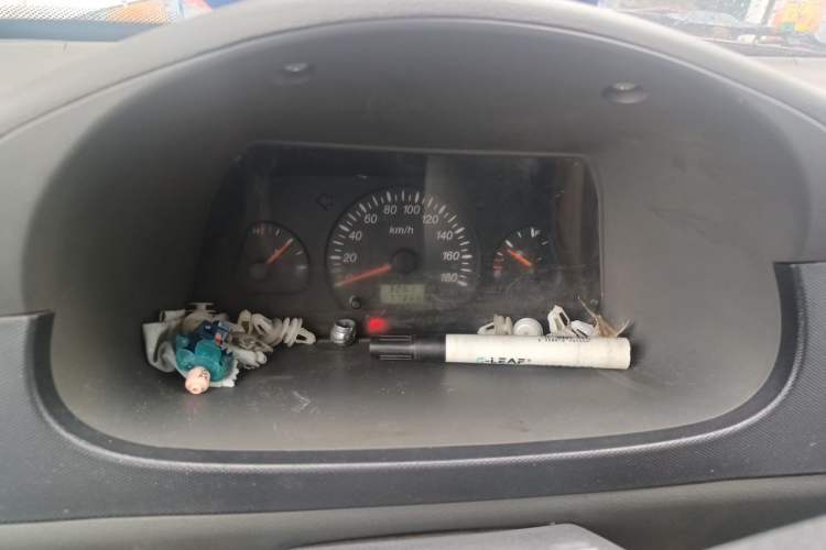 Used Wuling Zhiguang 2013 1.0L Practical Version Instrument Cluster