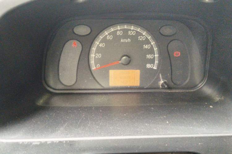Used Wuling Zhiguang 2013 1.0L Practical Version Instrument Cluster