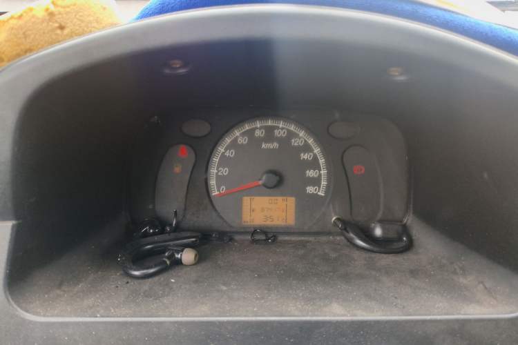 Used Wuling Zhiguang 2013 1.0L Base Version Instrument Cluster