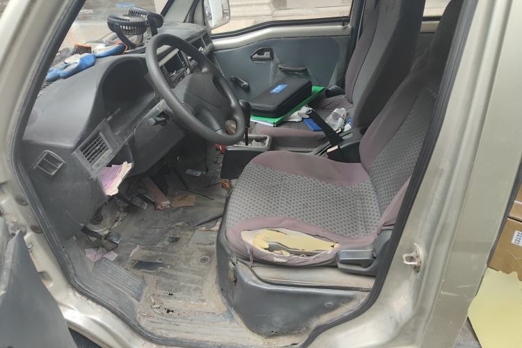 Used Wuling Zhiguang 2013 1.0L Practical Version Left Front Seat