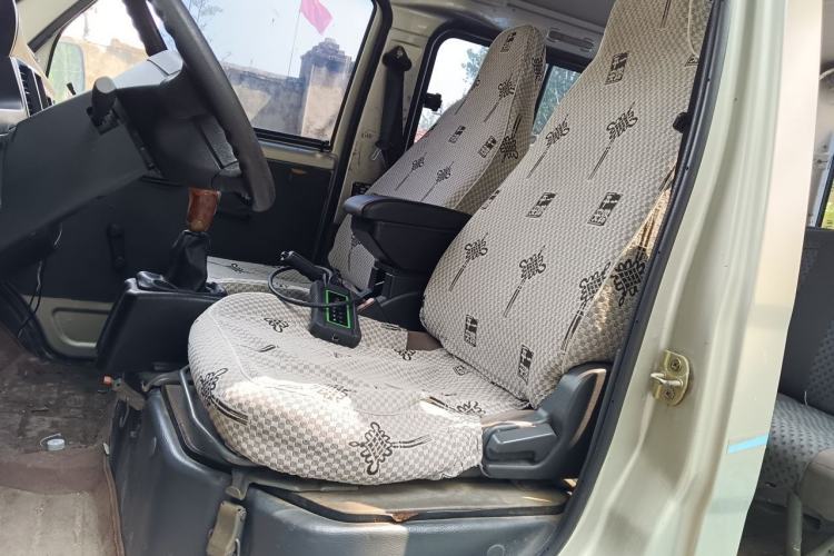Used Wuling Zhiguang 2013 1.0L Practical Version Left Front Seat