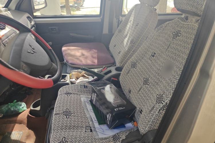 Used Wuling Zhiguang 2013 1.0L Practical Version Left Front Seat