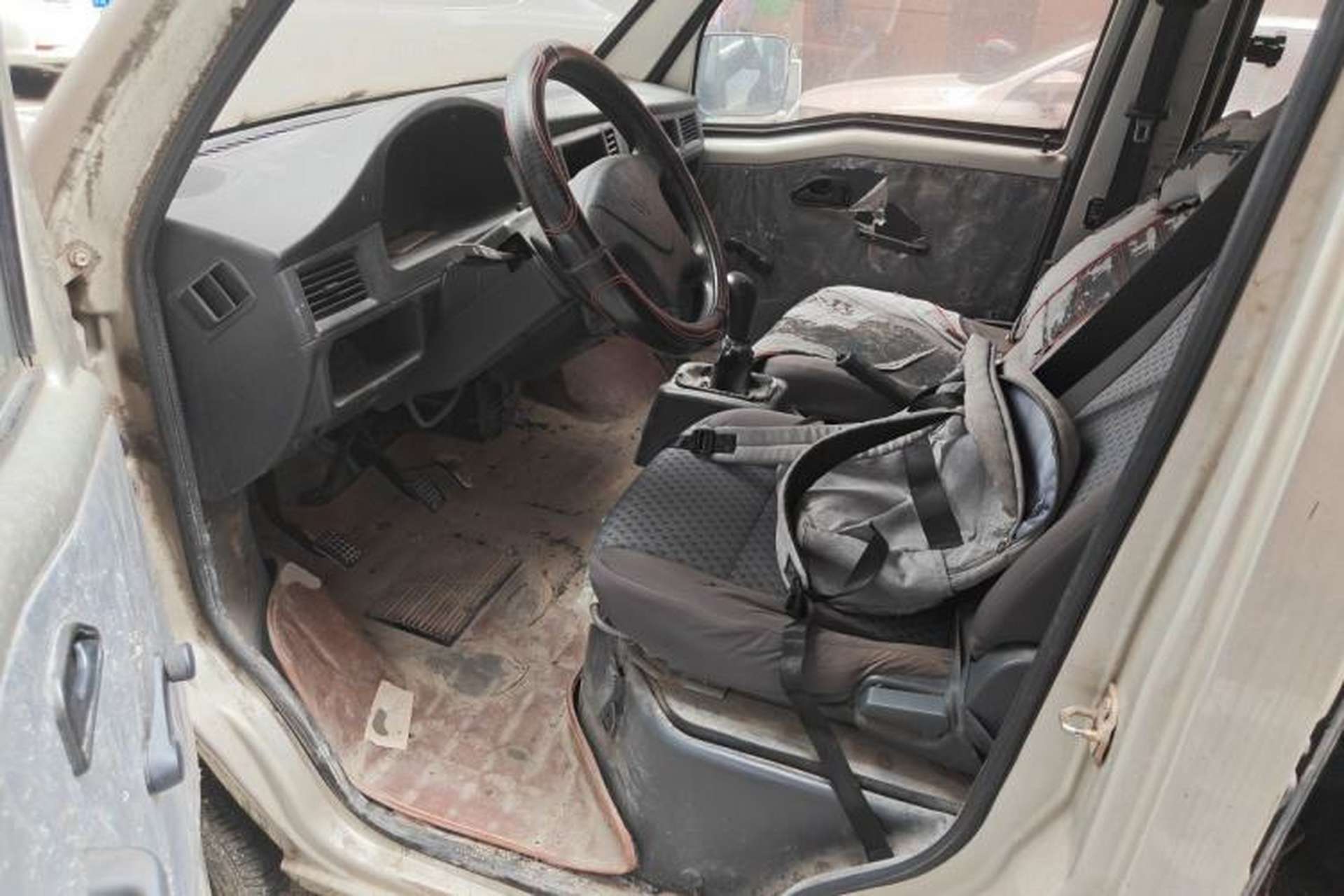 Used Wuling Zhiguang 2013 1.0L Base Version Left Front Seat