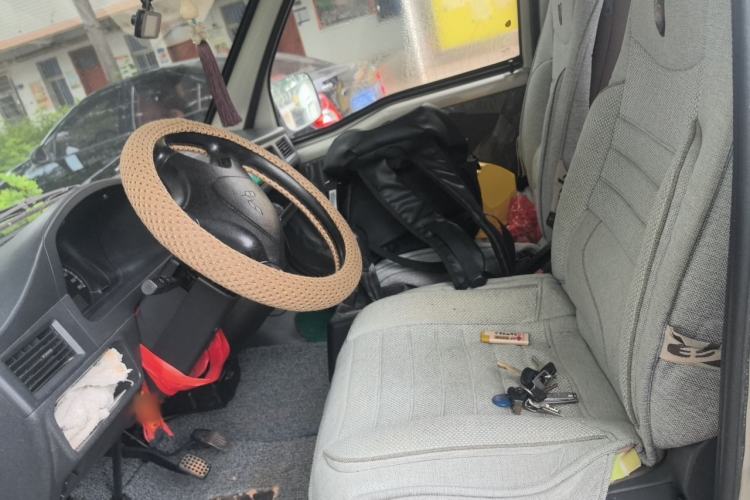 Used Wuling Zhiguang 2013 1.0L Base Version Left Front Seat