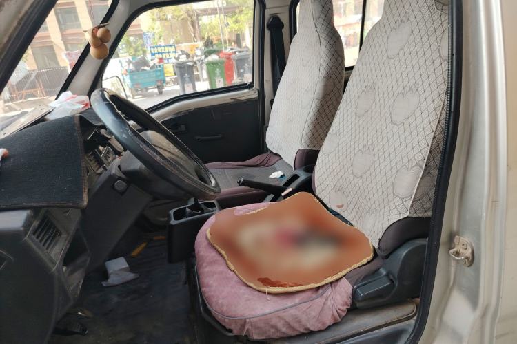 Used Wuling Zhiguang 2013 1.0L Practical Version Left Front Seat