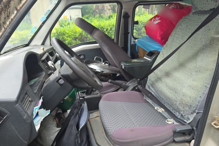 Used Wuling Zhiguang 2013 1.0L Practical Version Left Front Seat