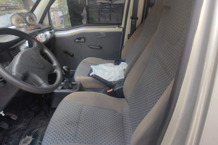Used Wuling Zhiguang 2013 1.0L Practical Version Left Front Seat