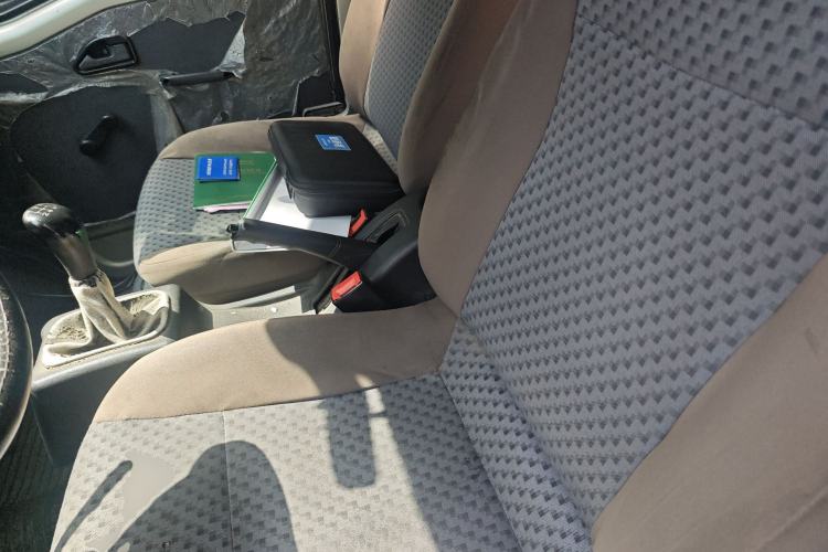 Used Wuling Zhiguang 2013 1.0L Base Version Left Front Seat