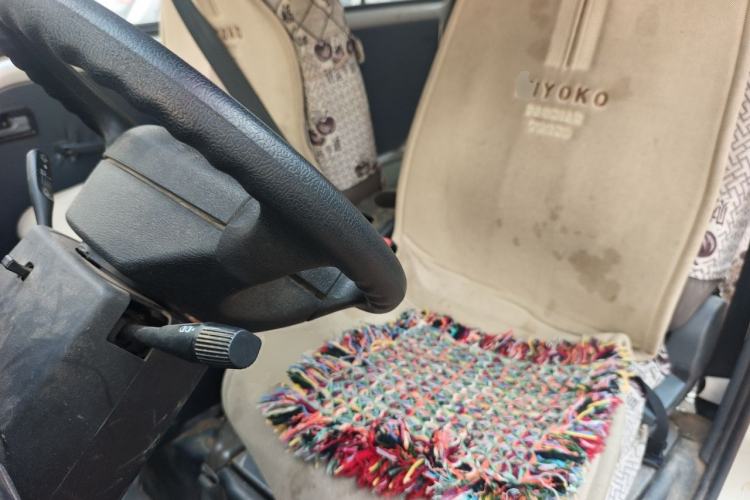 Used Wuling Zhiguang 2013 1.0L Practical Version Left Front Seat