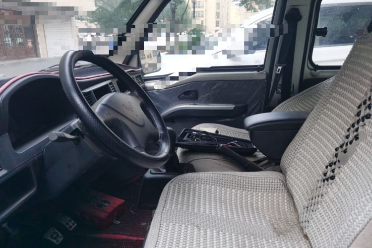 Used Wuling Zhiguang 2013 1.0L Practical Version Left Front Seat