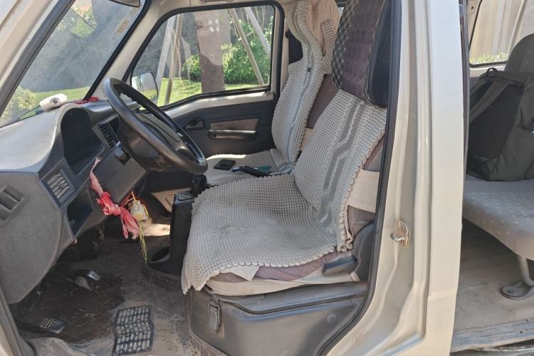 Used Wuling Zhiguang 2013 1.0L Practical Version Left Front Seat