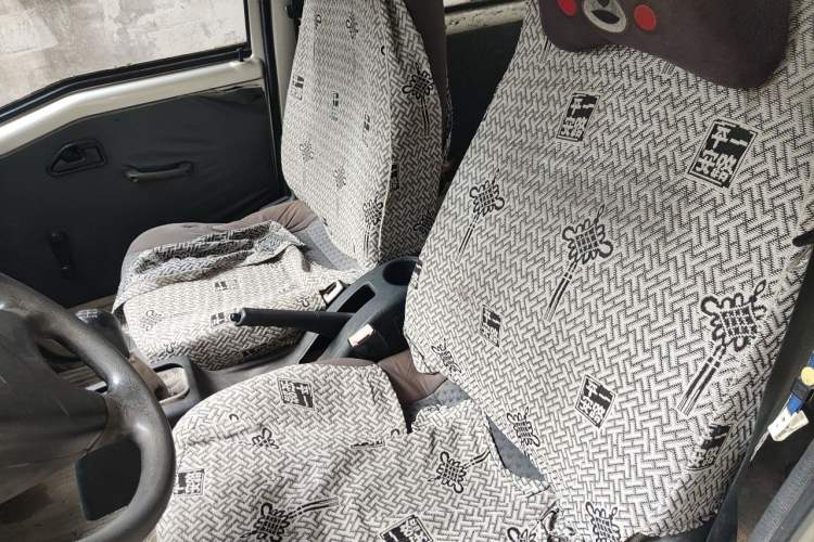 Used Wuling Zhiguang 2013 1.0L Practical Version Left Front Seat