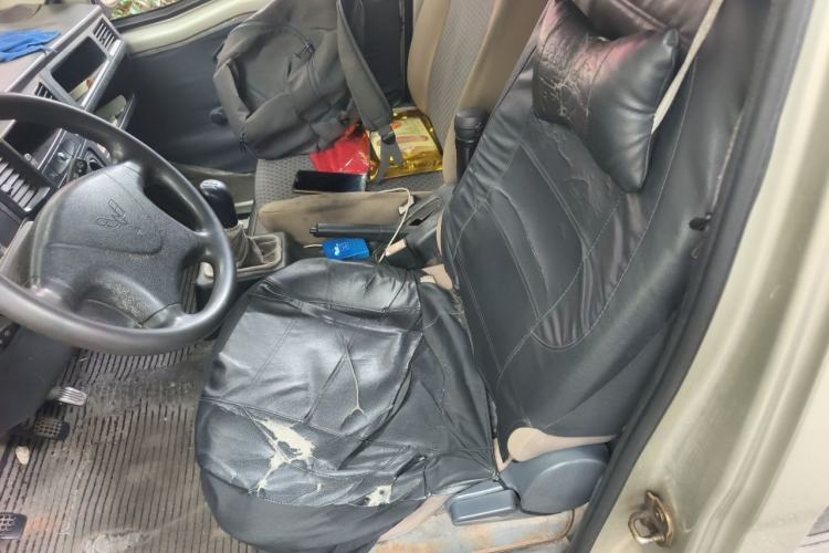 Used Wuling Zhiguang 2013 1.0L Practical Version Left Front Seat