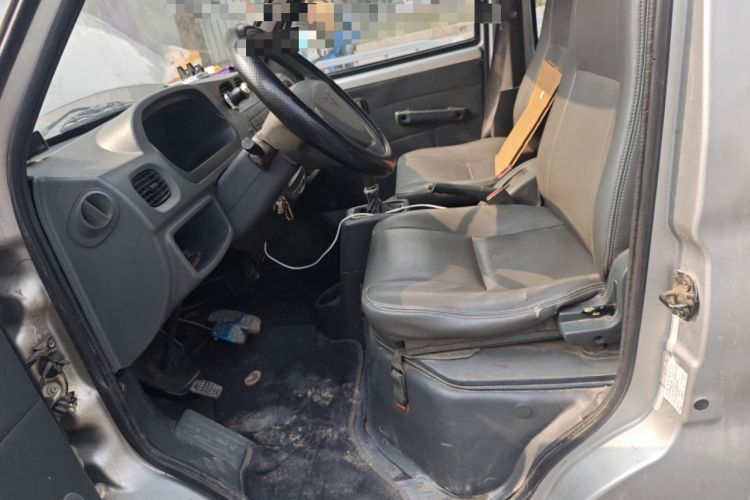 Used Wuling Zhiguang 2013 1.0L Practical Version Left Front Seat