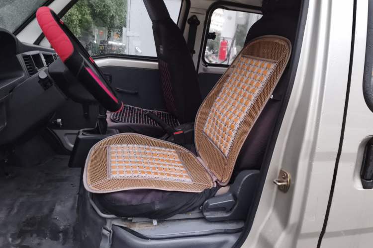 Used Wuling Zhiguang 2013 1.0L Base Version Left Front Seat