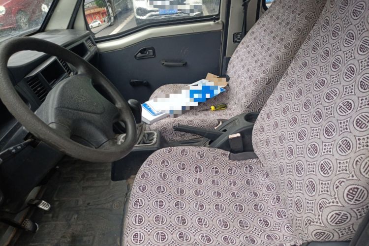 Used Wuling Zhiguang 2013 1.0L Practical Version Left Front Seat