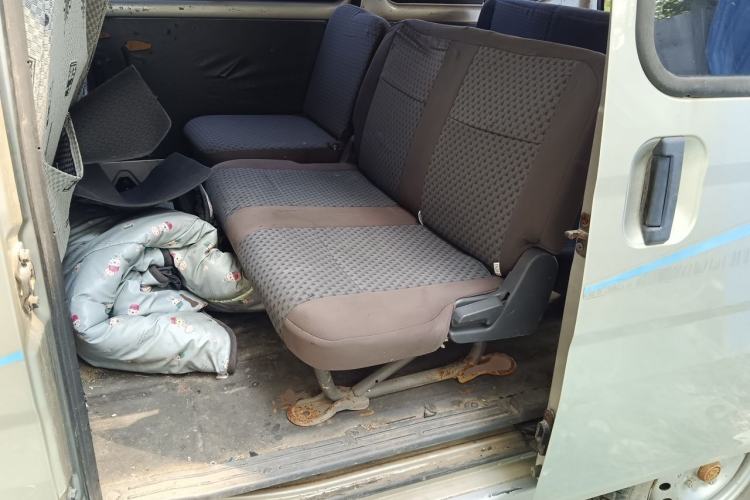 Used Wuling Zhiguang 2013 1.0L Practical Version Left Rear Seat