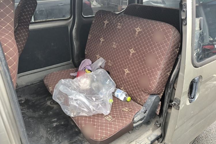 Used Wuling Zhiguang 2013 1.0L Practical Version Left Rear Seat