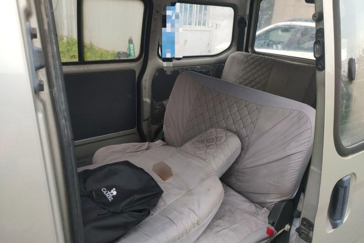 Used Wuling Zhiguang 2013 1.0L Practical Version Left Rear Seat