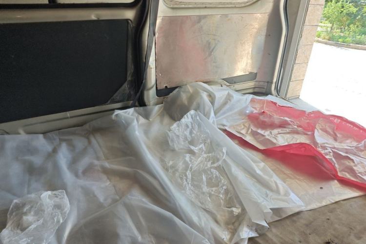 Used Wuling Zhiguang 2013 1.0L Practical Version Left Rear Seat