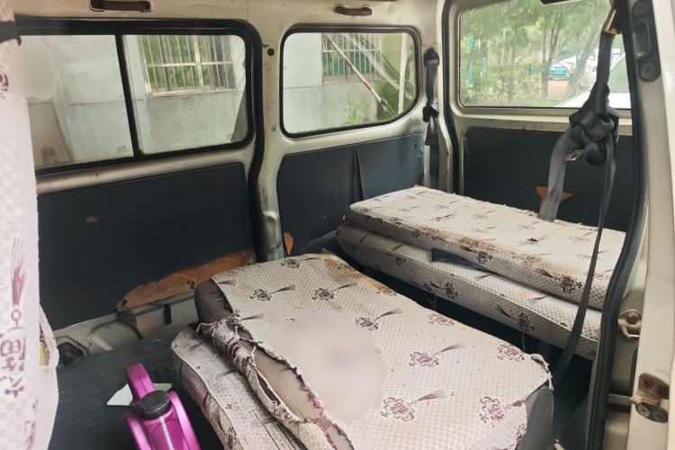 Used Wuling Zhiguang 2013 1.0L Practical Version Left Rear Seat