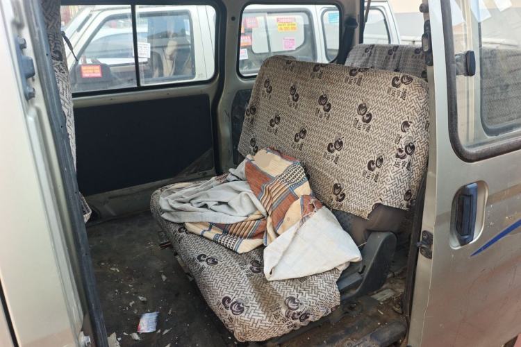 Used Wuling Zhiguang 2013 1.0L Practical Version Left Rear Seat