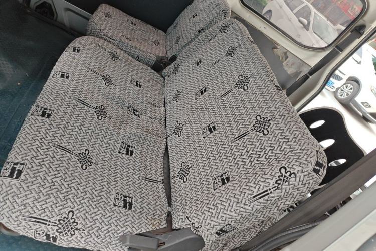Used Wuling Zhiguang 2013 1.0L Practical Version Left Rear Seat