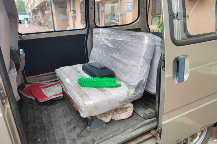 Used Wuling Zhiguang 2013 1.0L Practical Version Left Rear Seat