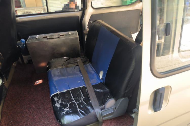 Used Wuling Zhiguang 2013 1.0L Practical Version Left Rear Seat