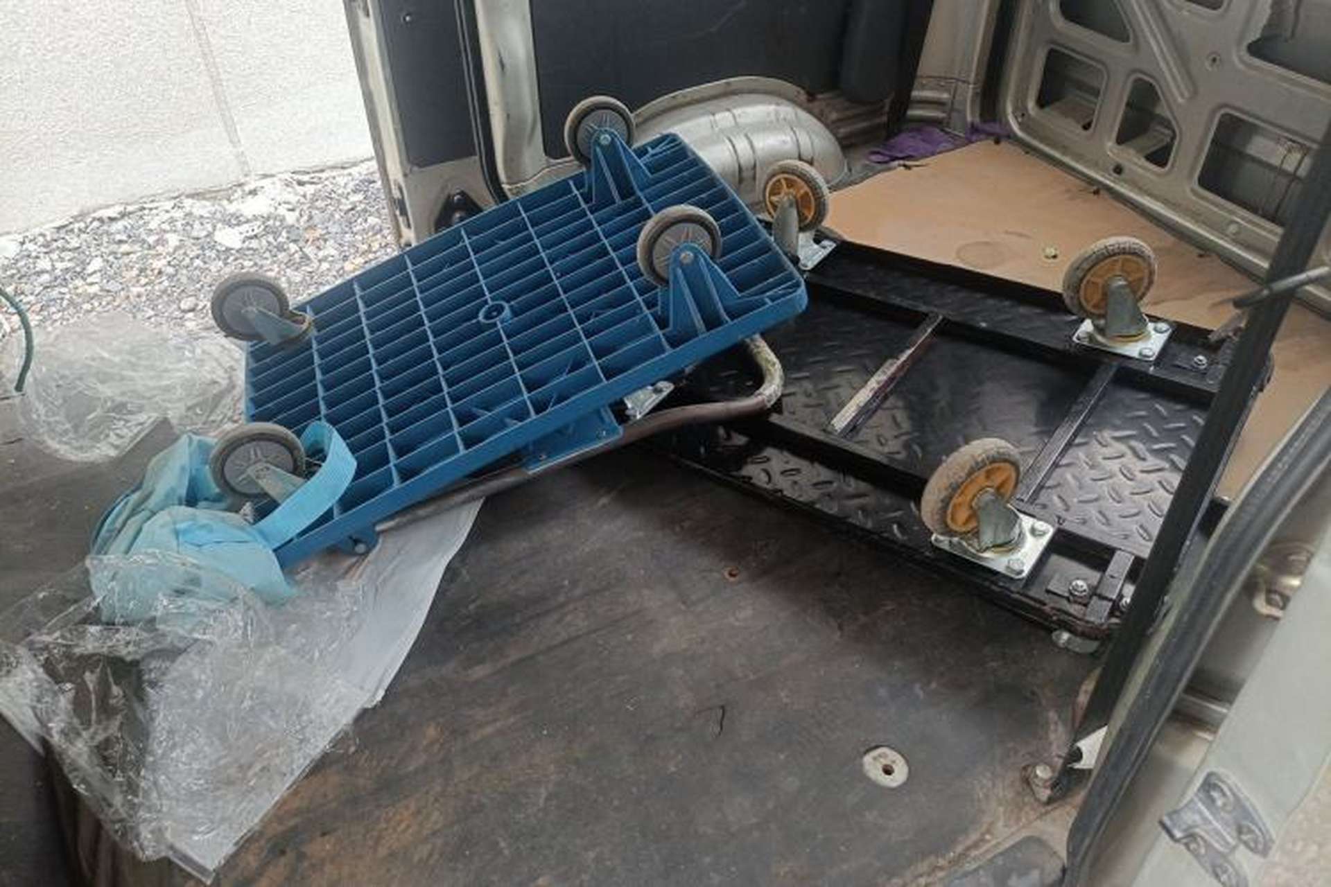 Used Wuling Zhiguang 2013 1.0L Practical Version Left Rear Seat
