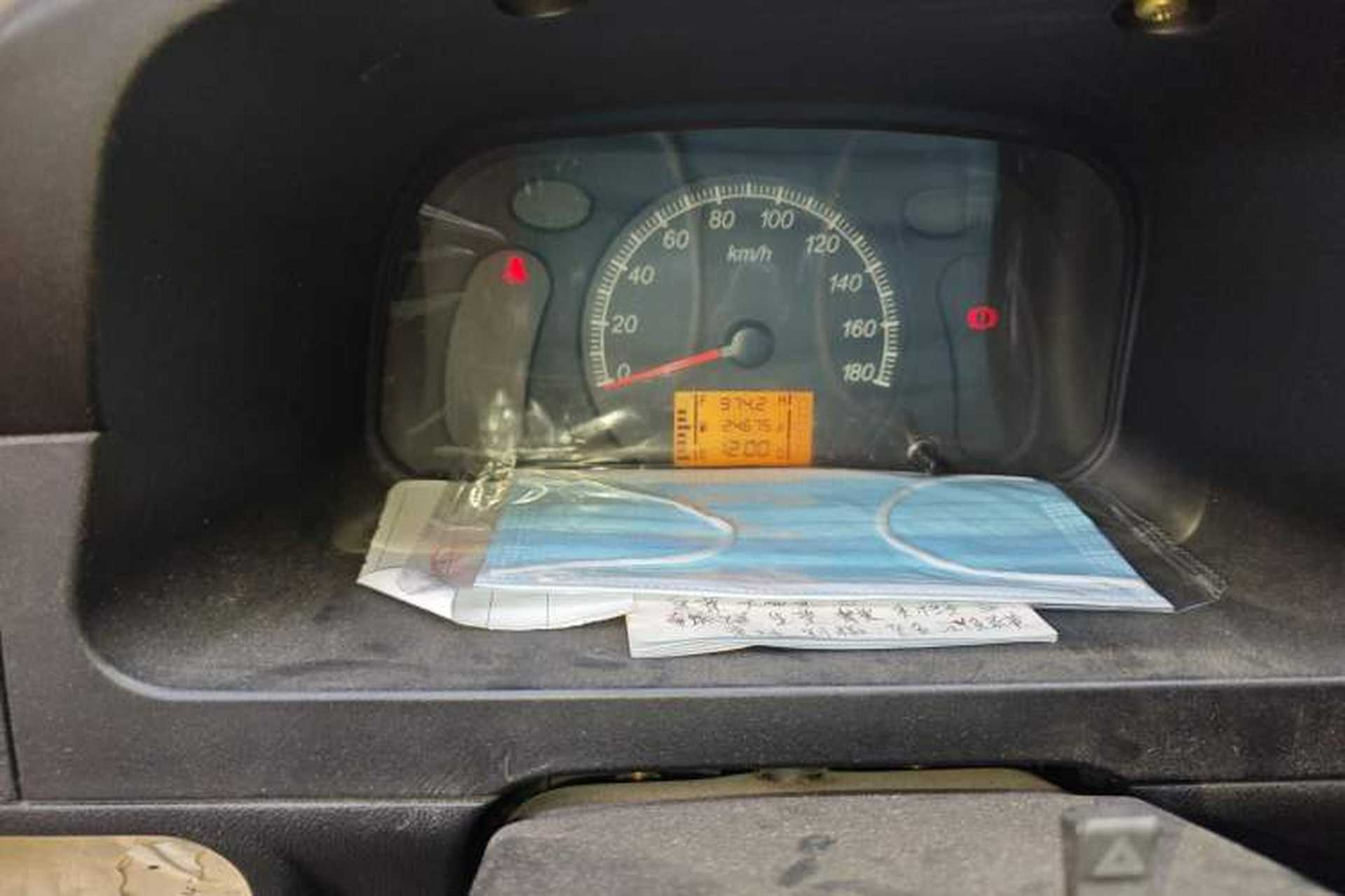 Used Wuling Zhiguang 2013 1.0L Practical Version Odometer Close Up