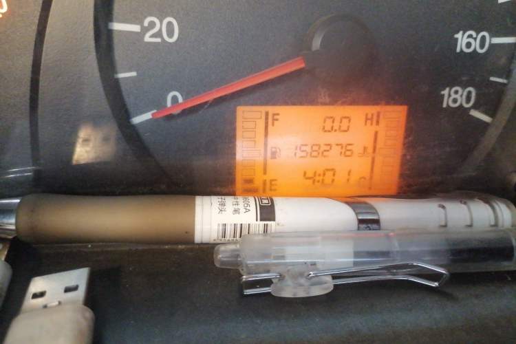 Used Wuling Zhiguang 2013 1.0L Practical Version Odometer Close Up