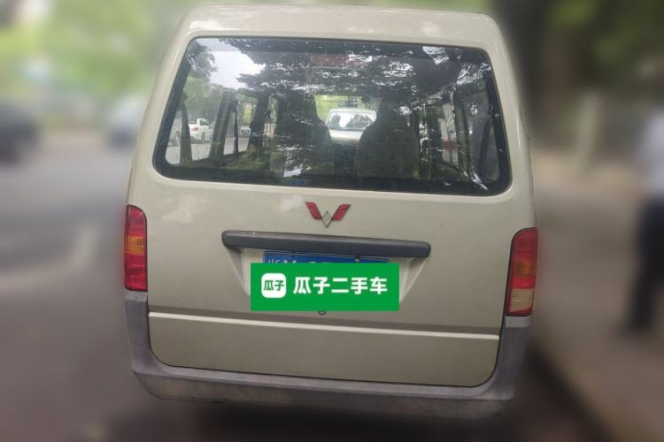 Used Wuling Zhiguang 2013 1.0L Practical Version Rear