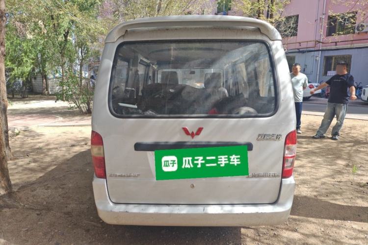 Used Wuling Zhiguang 2013 1.0L Practical Version Rear