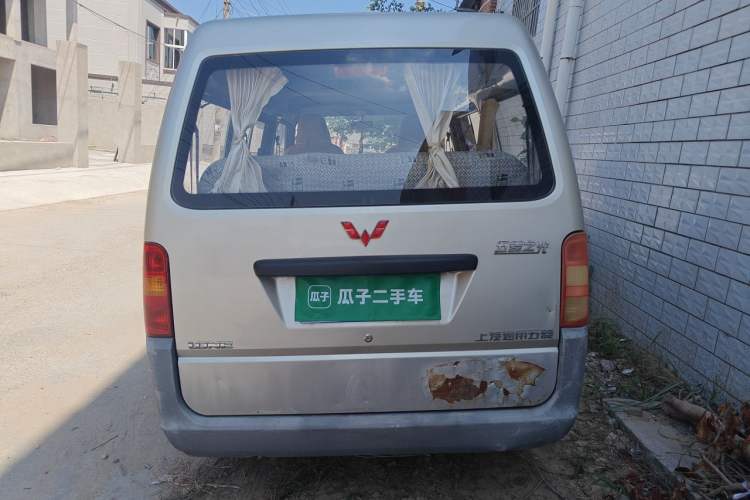 Used Wuling Zhiguang 2013 1.0L Practical Version Rear