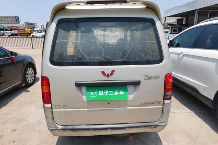 Used Wuling Zhiguang 2013 1.0L Practical Version Rear