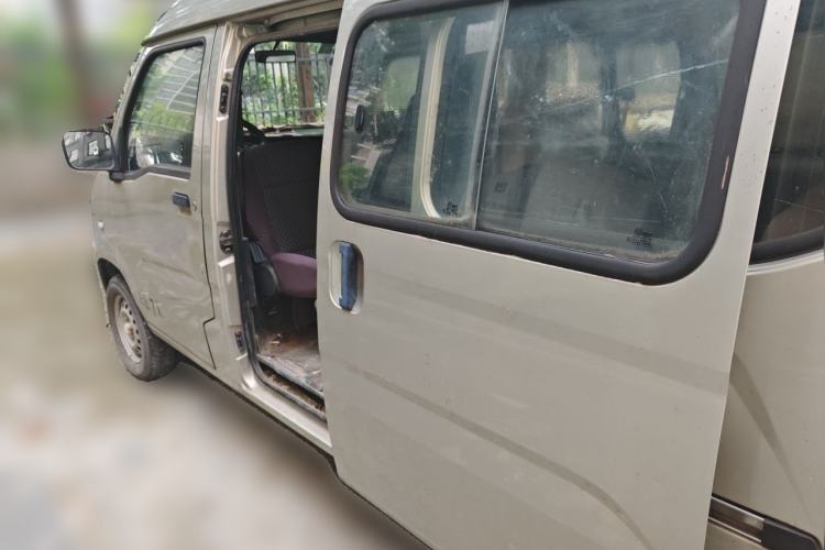 Used Wuling Zhiguang 2013 1.0L Practical Version Rear Left 45 Deg