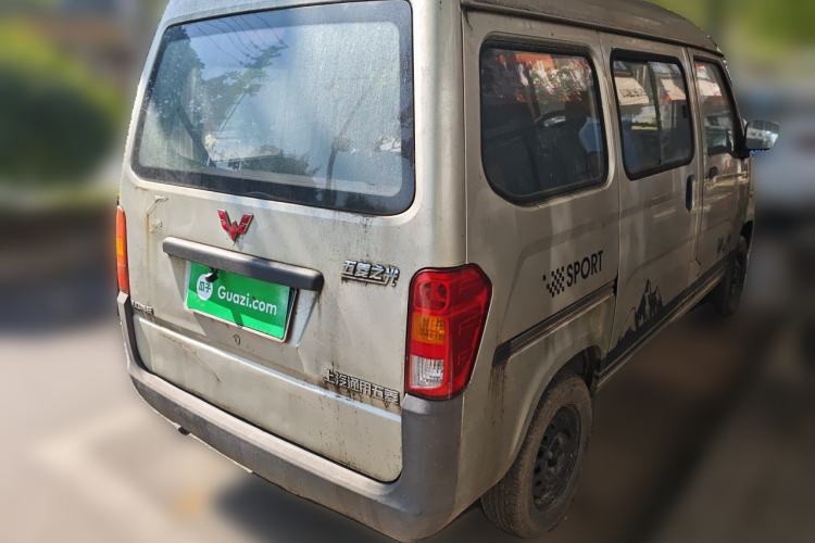 Used Wuling Zhiguang 2013 1.0L Practical Version Rear Right 45 Deg
