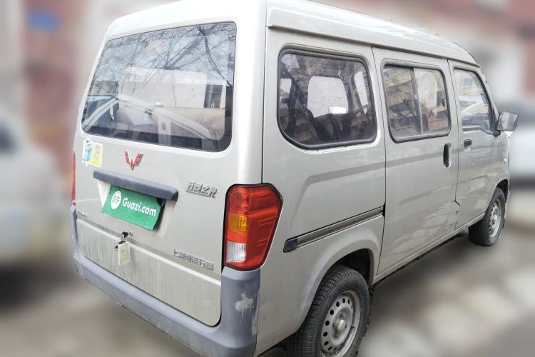 Used Wuling Zhiguang 2013 1.0L Practical Version Rear Right 45 Deg