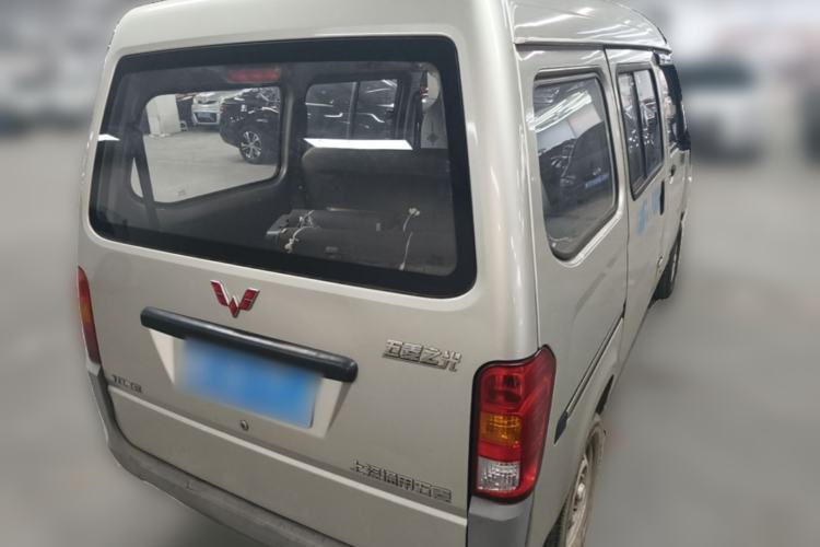 Used Wuling Zhiguang 2013 1.0L Practical Version Rear Right 45 Deg