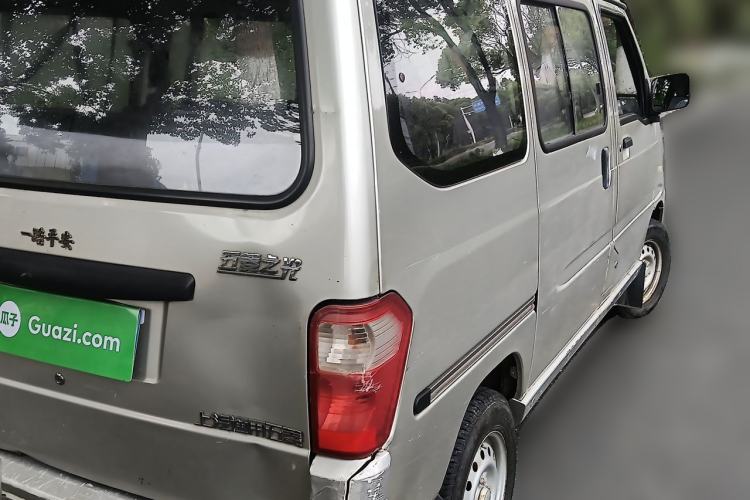 Used Wuling Zhiguang 2013 1.0L Practical Version Rear Right 45 Deg