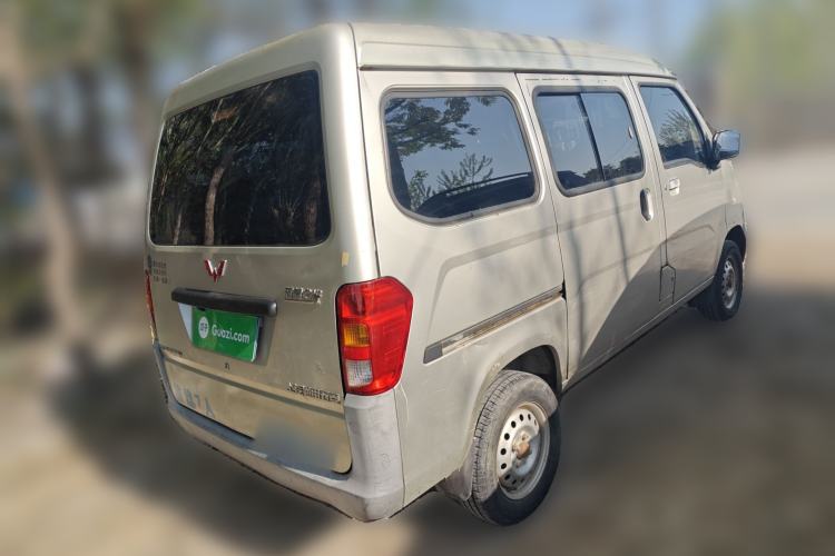 Used Wuling Zhiguang 2013 1.0L Practical Version Rear Right 45 Deg