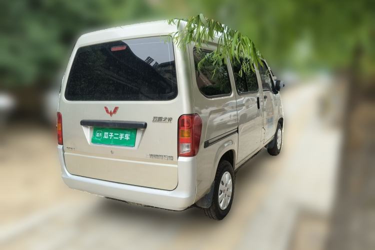 Used Wuling Zhiguang 2013 1.0L Practical Version Rear Right 45 Deg