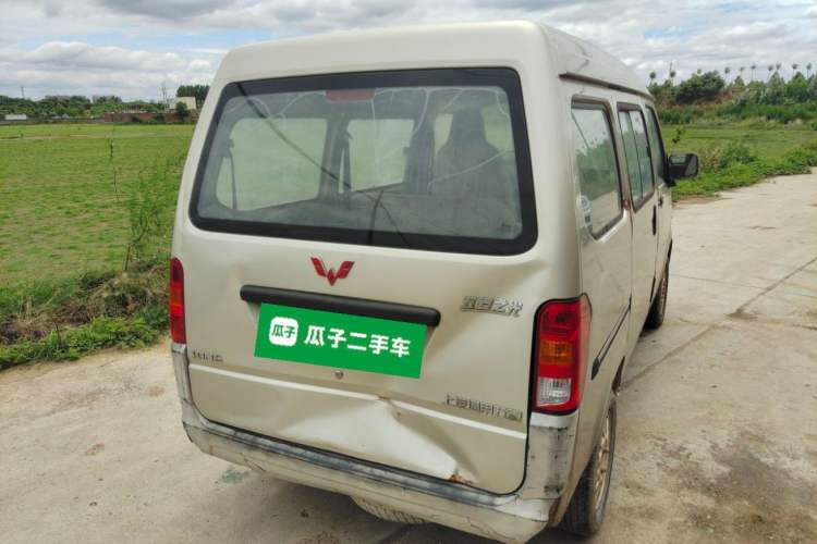 Used Wuling Zhiguang 2013 1.0L Practical Version Rear Right 45 Deg